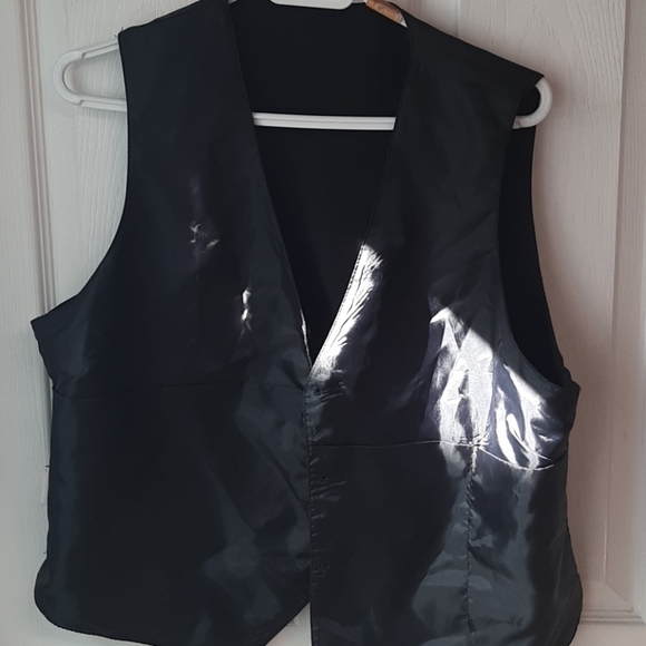 Ladies Server Vest - Picture 5 of 8